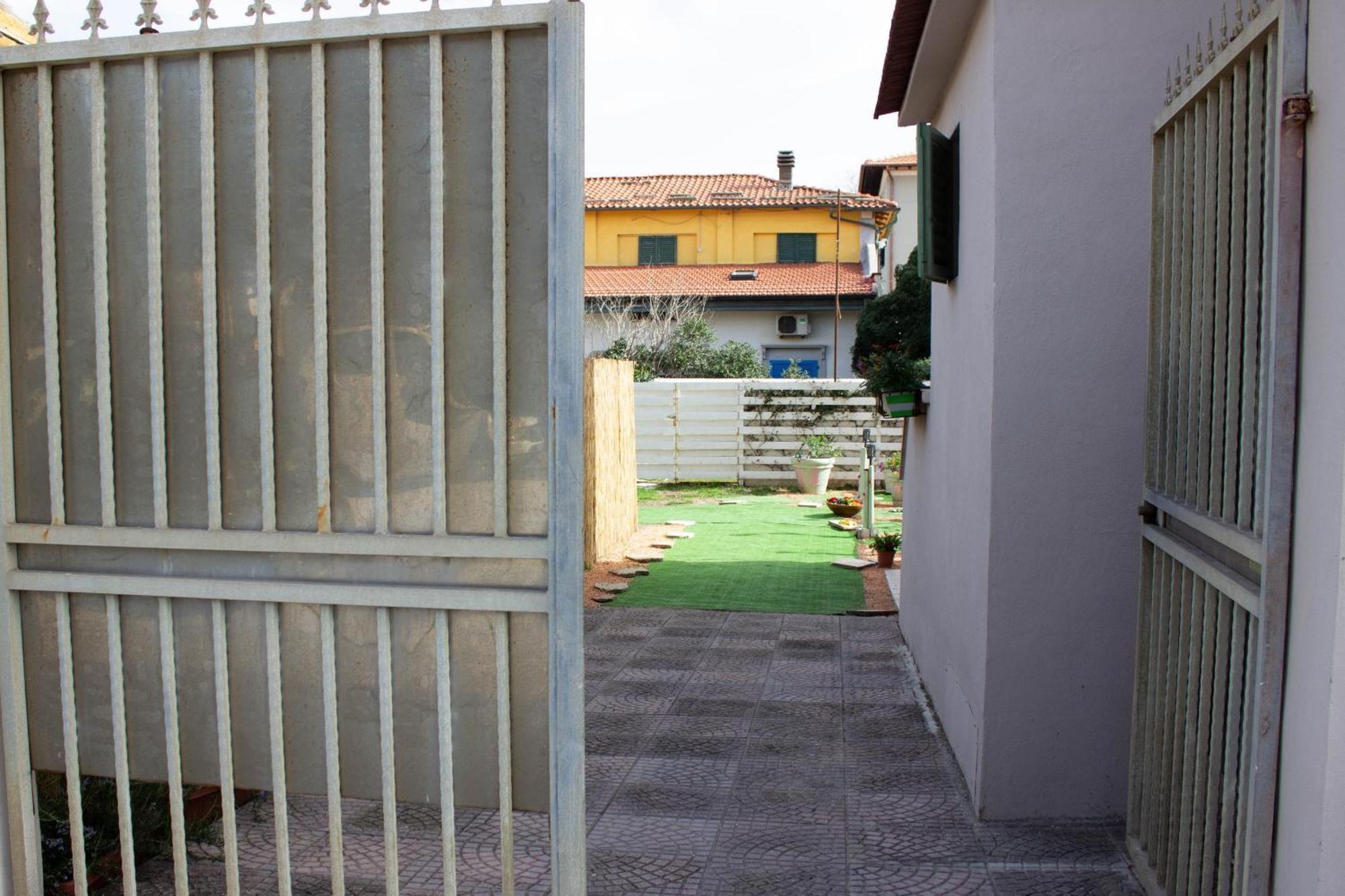 Apartamento La Coccinella Marina Di Pisa Exterior foto