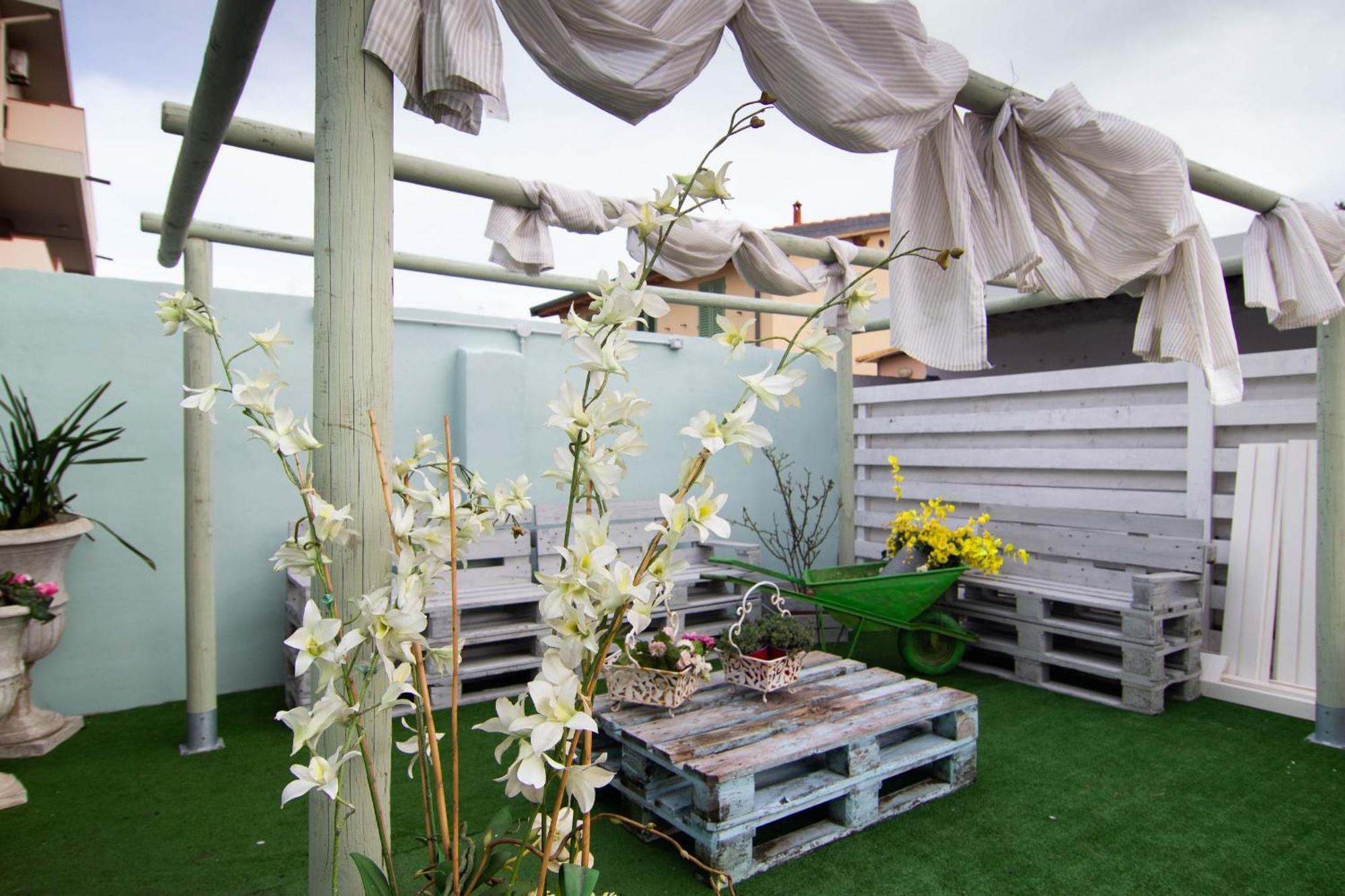 Apartamento La Coccinella Marina Di Pisa Exterior foto